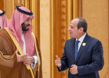 غداة الضربات الأمريكية على مواقع للحرس الثوري.. رئيس مصر وولي العهد السعودي يؤكدان ضرورة خفض التصعيد الإقليمي في ظل اضطراب أمن الطاقة والتجارة