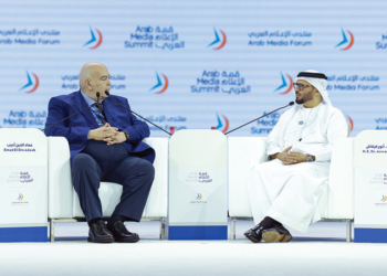 خلال جلسة رئيسة بحضور لطيفة بنت محمد ضمن فعاليات «قمة الإعلام العربي 2026» بدبيأنور قرقاش: نهج محمد بن زايد يجمع بين الدبلوماسية لصناعة السلام والصلابة في الدفاع عن أمن الوطن