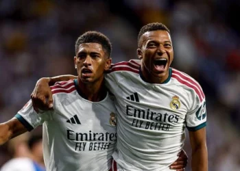 مبابي يقود ريال مدريد لفوز عريض على إشبيلية في الدوري الإسباني