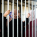 تعذيب وتجويع وتحرش.. انتهاكات إسرائيلية بحق أكثر من 90 أسيرة فلسطينية